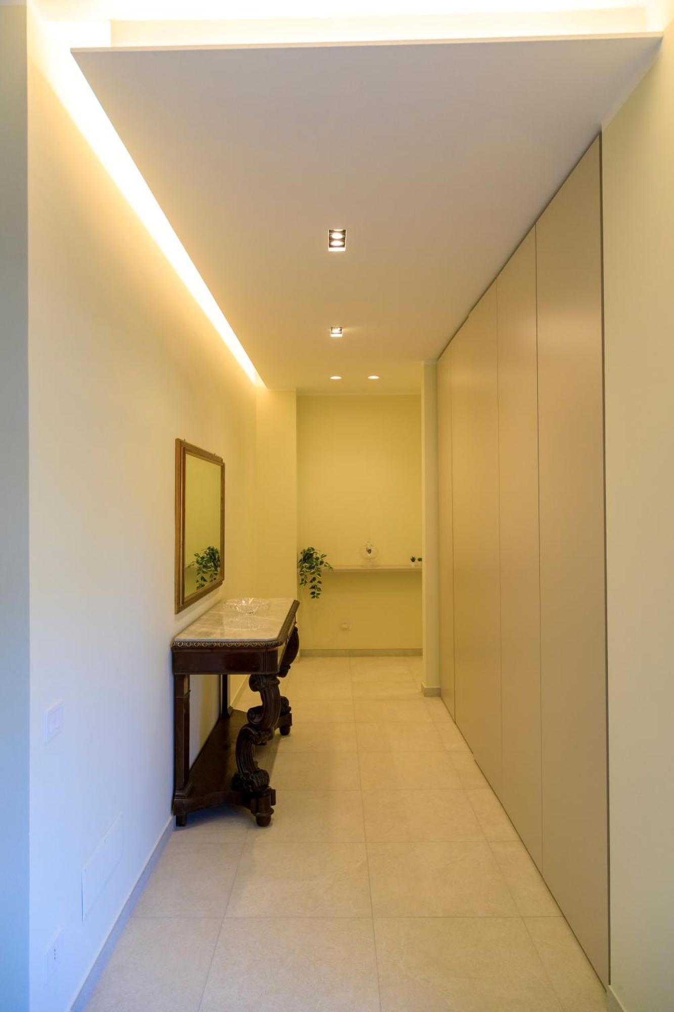 Domus Vivian Hotell Montecorvino Pugliano Exteriör bild